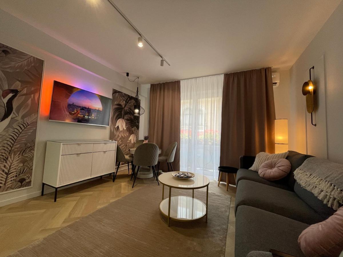 Jeny Boutique Apartment Targu Mures Ngoại thất bức ảnh