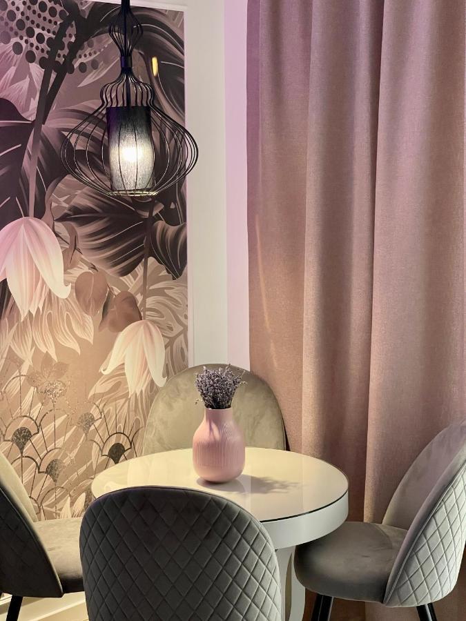 Jeny Boutique Apartment Targu Mures Ngoại thất bức ảnh